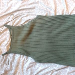 Ribbed tank